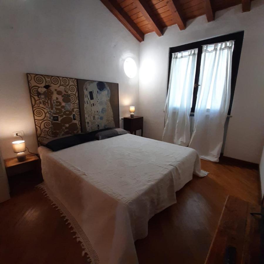 Loft Trabucco - In The Heart Of Salo City Center, Lake View, 4 Rooms Exterior foto